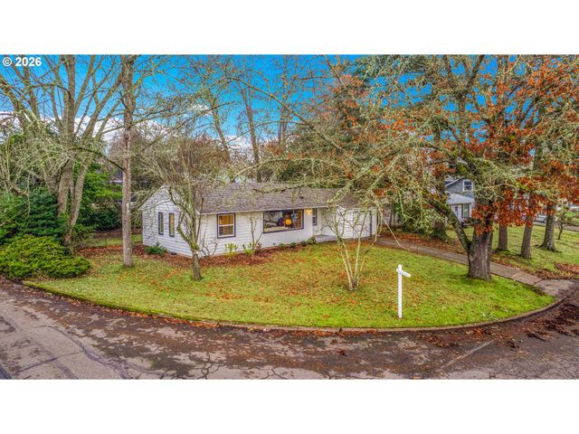 5941 Sw NEBRASKA St, Portland, OR 97221