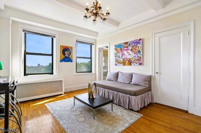 375 Mt Prospect Ave 7DE, Newark City, NJ 07104