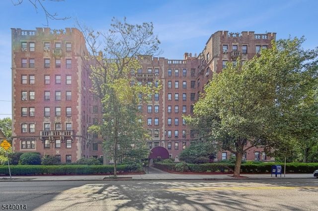 375 Mt Prospect Ave 7DE, Newark City, NJ 07104
