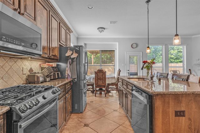 800 Goose Court, Forney, TX 75126