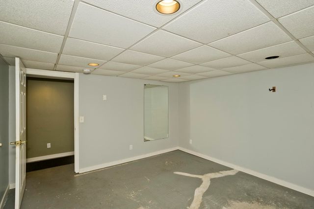 52 Harkness Ave, East Longmeadow, MA 01028