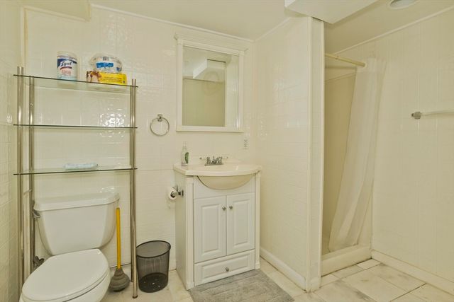 52 Harkness Ave, East Longmeadow, MA 01028