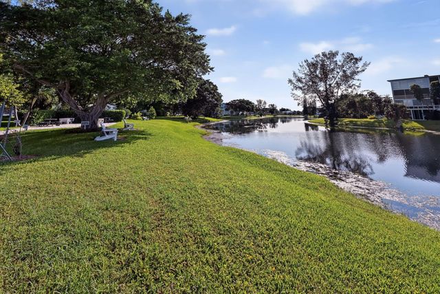 2044 Durham B, Deerfield Beach, FL 33442