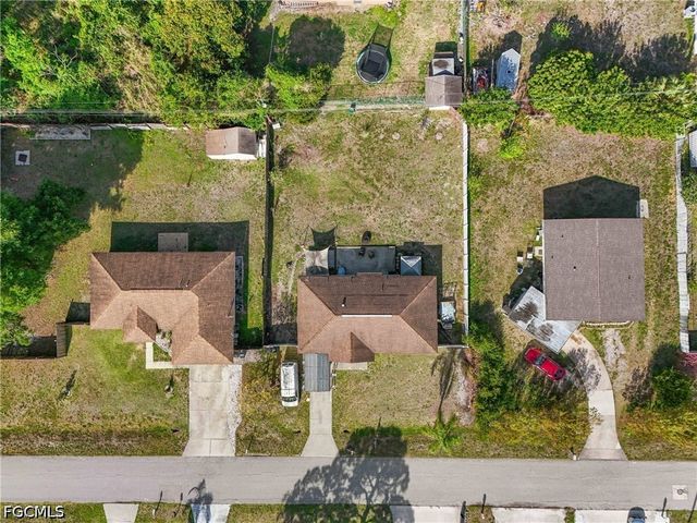 2239 Lotus RD, Fort Myers, FL 33905