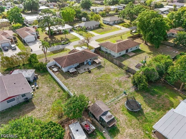 2239 Lotus RD, Fort Myers, FL 33905