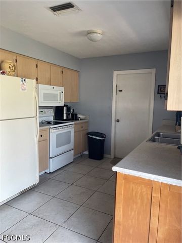 2239 Lotus RD, Fort Myers, FL 33905