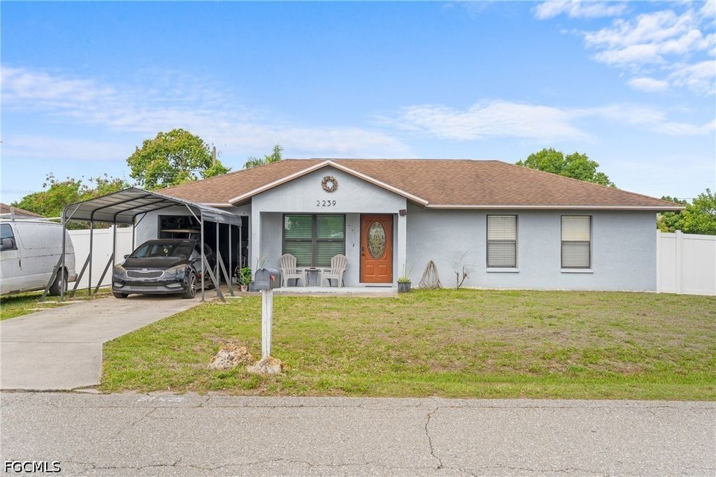2239 Lotus RD, Fort Myers, FL 33905