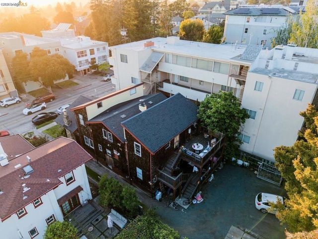 1643 Oxford ST, Berkeley, CA 94709