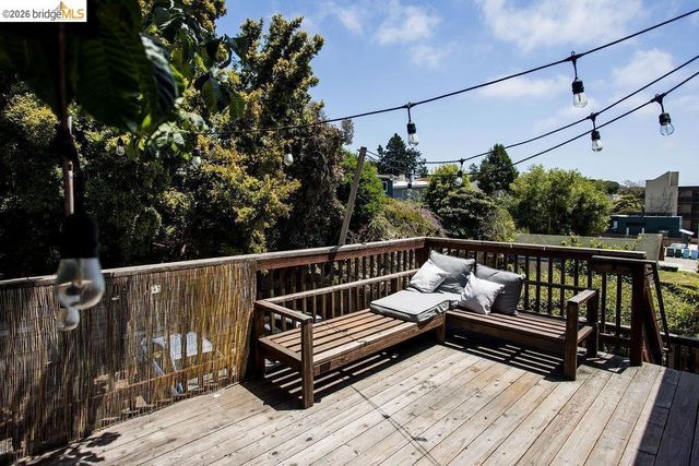 1643 Oxford ST, Berkeley, CA 94709