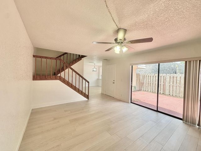 255 Lake Arbor Drive, Palm Springs, FL 33461