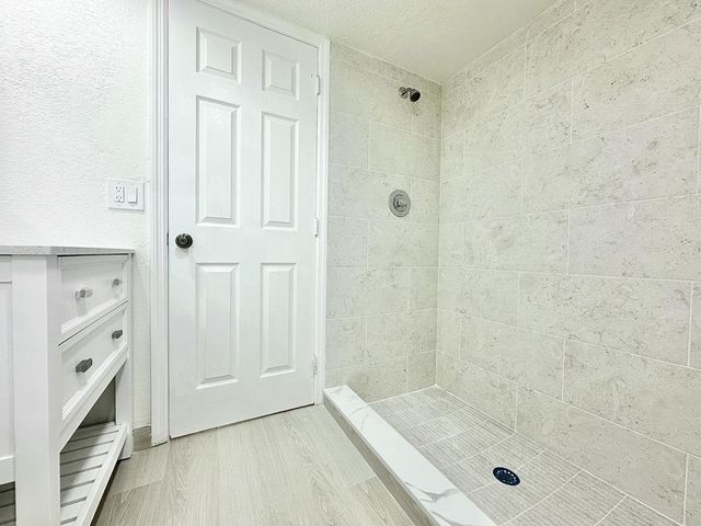 255 Lake Arbor Drive, Palm Springs, FL 33461
