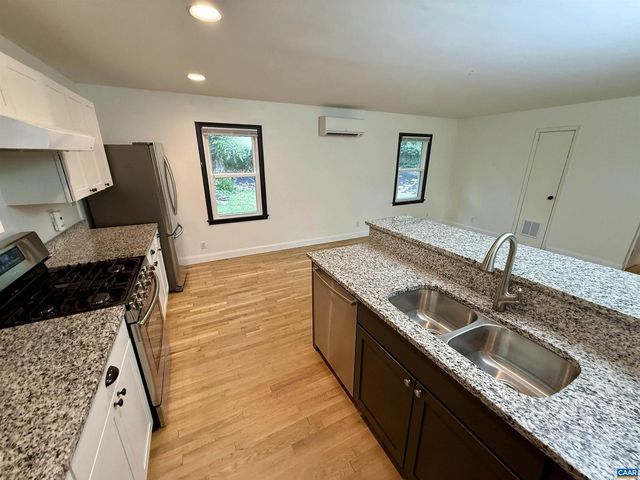 263 MAIN ST, Palmyra, VA 22963