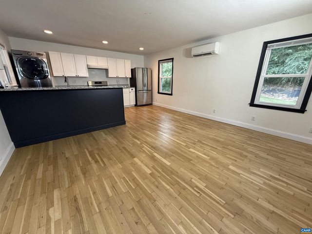 263 MAIN ST, Palmyra, VA 22963