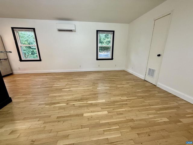 263 MAIN ST, Palmyra, VA 22963