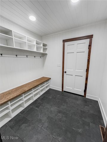 505 Parkview Drive, Columbiana, OH 44408