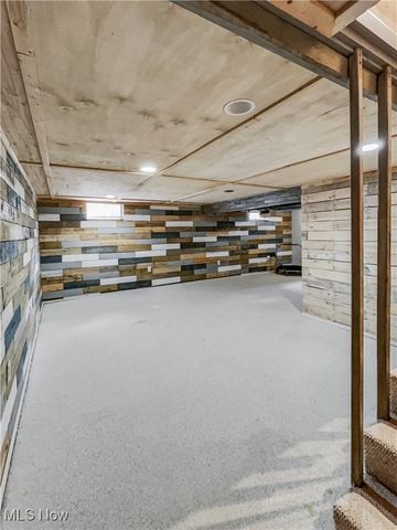 505 Parkview Drive, Columbiana, OH 44408