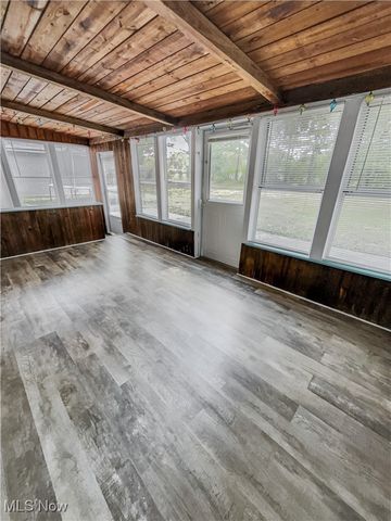 505 Parkview Drive, Columbiana, OH 44408