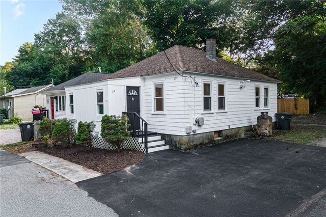 55 Arizona Street, Coventry, RI 02816
