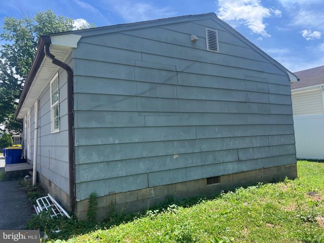 25 EAST ST, Harrington, DE 19952