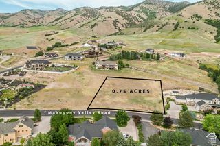 2950 N MAHOGONY VALLEY RD # 7, North Logan, UT 84341