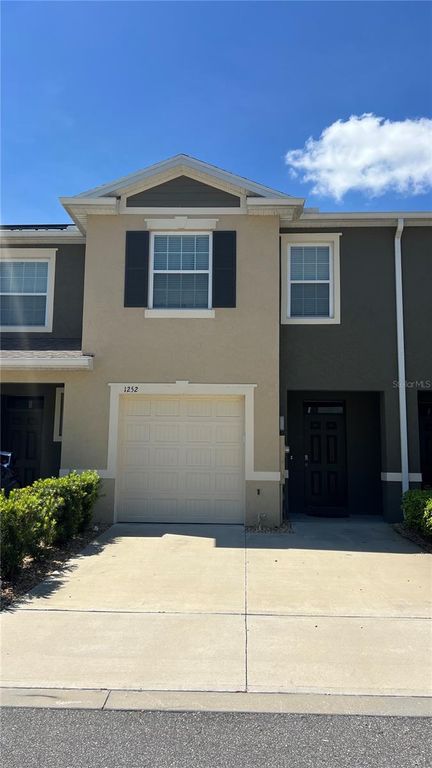 1252 YELLOW FINCH DRIVE, Davenport, FL 33837