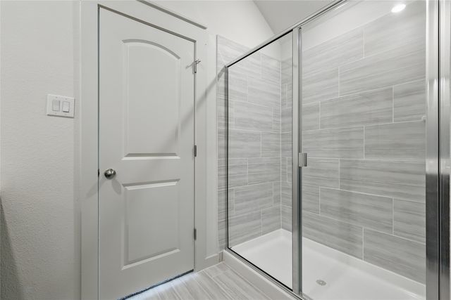 126 Patrick Henry Drive, Venus, TX 76084