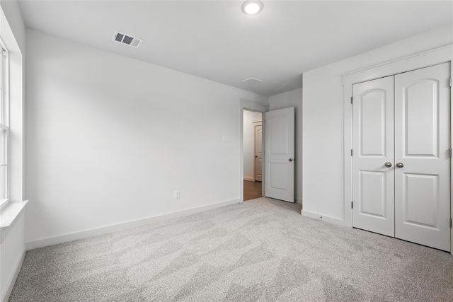 126 Patrick Henry Drive, Venus, TX 76084