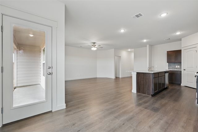 126 Patrick Henry Drive, Venus, TX 76084