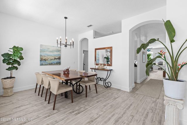 728 E CUMBERLAND Court, St. Johns, FL 32259
