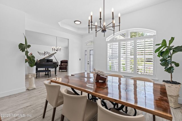 728 E CUMBERLAND Court, St. Johns, FL 32259