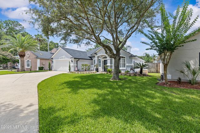 728 E CUMBERLAND Court, St. Johns, FL 32259