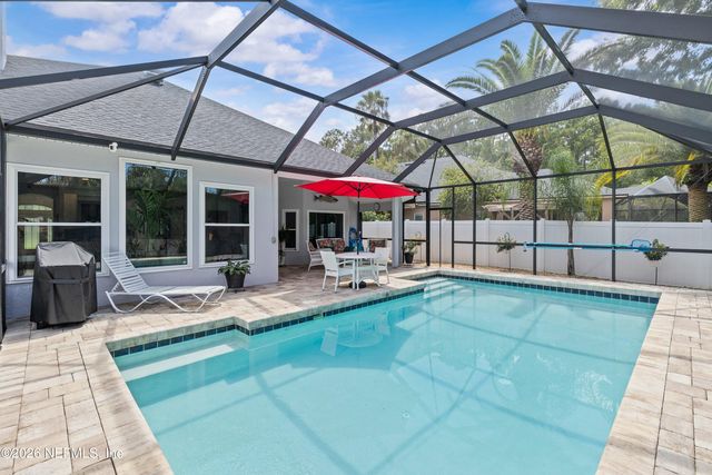 728 E CUMBERLAND Court, St. Johns, FL 32259