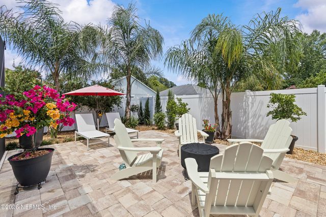728 E CUMBERLAND Court, St. Johns, FL 32259