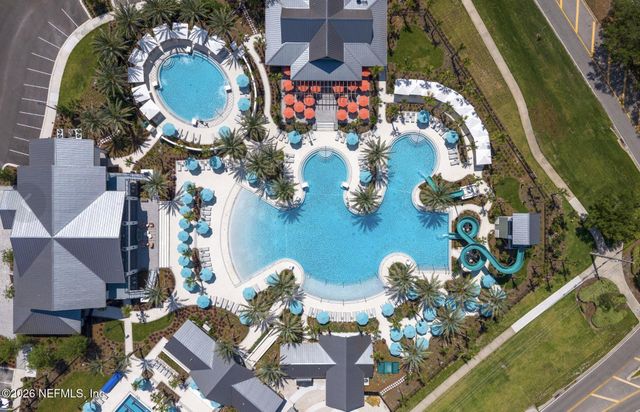 728 E CUMBERLAND Court, St. Johns, FL 32259