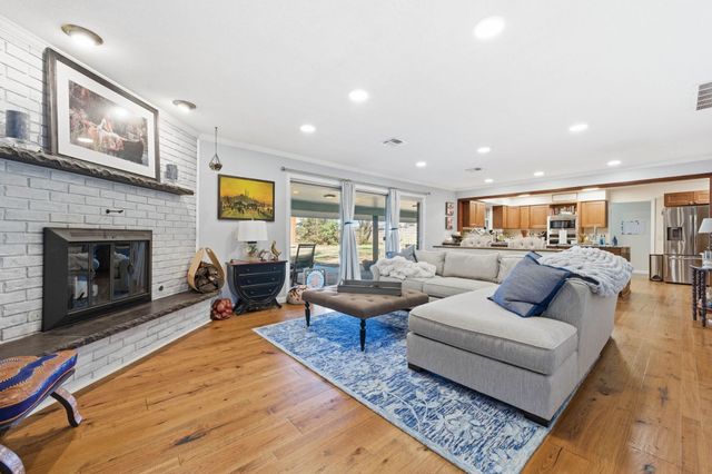 501 S Springlake Ln, Wichita, KS 67230