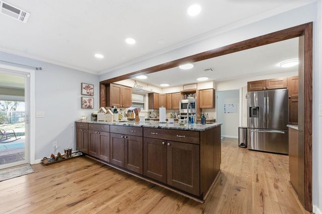 501 S Springlake Ln, Wichita, KS 67230