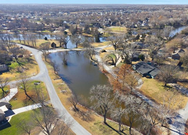 501 S Springlake Ln, Wichita, KS 67230