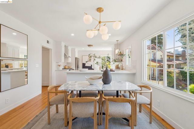 1978 Tiffin Rd, Oakland, CA 94602