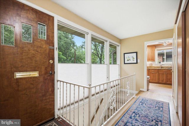 10802 LOCKRIDGE DR, Silver Spring, MD 20901