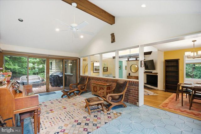 10802 LOCKRIDGE DR, Silver Spring, MD 20901