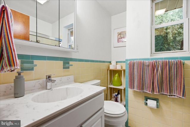 10802 LOCKRIDGE DR, Silver Spring, MD 20901