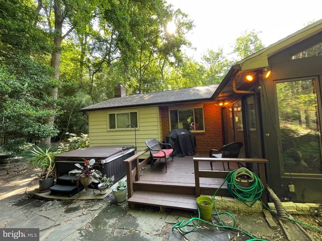 10802 LOCKRIDGE DR, Silver Spring, MD 20901