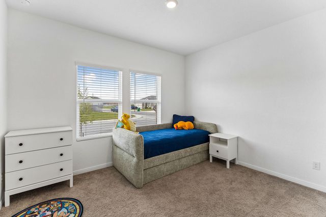 2724 Sierra Chicas LN, Seguin, TX 78155