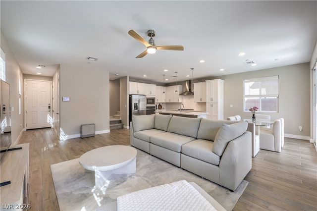 6591 Dove Point Place, Las Vegas, NV 89130