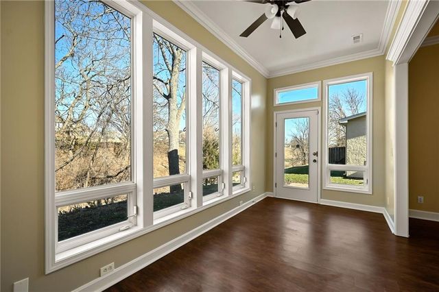 12110 Oakmont Street, Overland Park, KS 66213