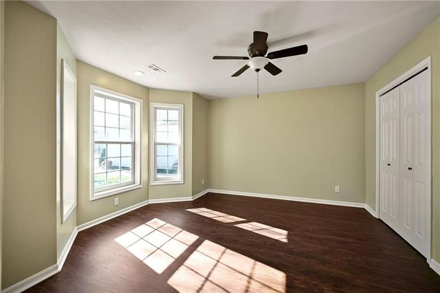 12110 Oakmont Street, Overland Park, KS 66213