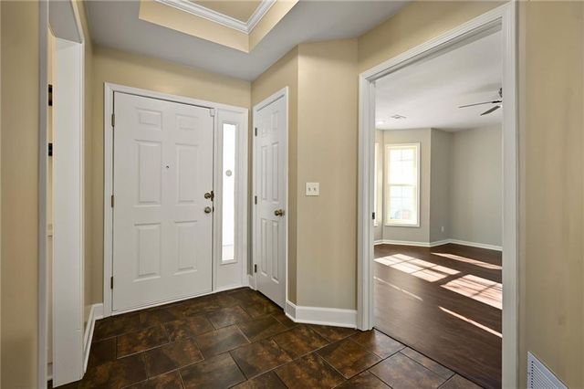 12110 Oakmont Street, Overland Park, KS 66213