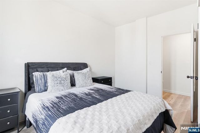 1870 John F Kennedy Boulevard 406, Jersey City, NJ 07304