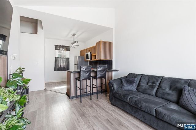 1870 John F Kennedy Boulevard 406, Jersey City, NJ 07304