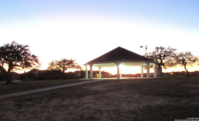 133 Middle Green, Floresville, TX 78114